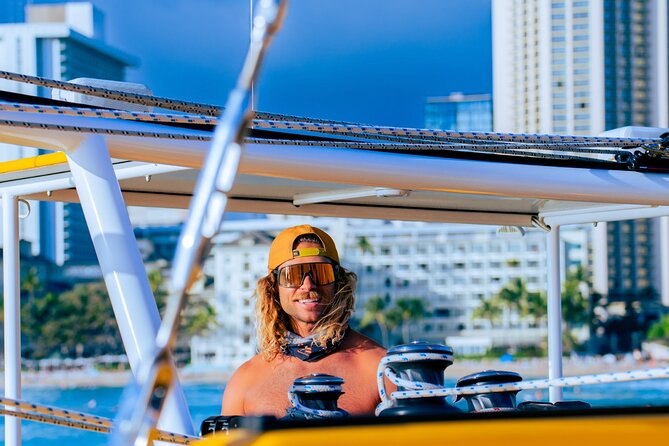 1-Hour Diamond Head Sail of Waikiki Beach - Price and value: why $52.70 can actually make sense here