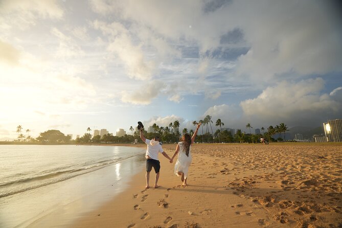 1 Hour Family/Group Photography Honolulu Beautiful and Magical - Price and Logistics: Why This $130 Option Can Be Good Value