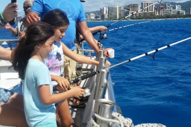3-Hour Fishing Trip in Waikiki - Wildlife Chances: Turtles, Dolphins, and Whales in Season
