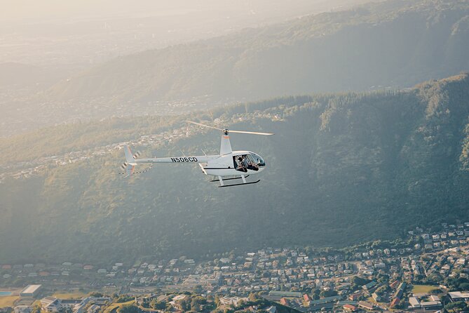 30 Minutes PRIVATE Helicopter Tour in Honolulu - Highways and interchanges, H201 and H3: spotting how Oahu flows
