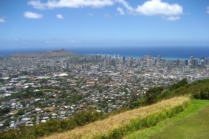 5-Hour Private Customized Luxury Convertible Tour of Oahu's South Shore - Pickup window, mobile ticket, and how the day runs