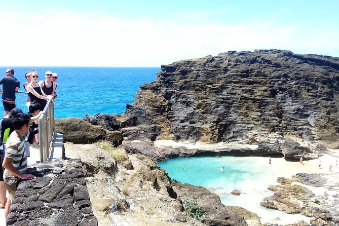 5-Hour Private Customized Luxury Convertible Tour of Oahu's South Shore - What makes it feel luxurious, beyond the car
