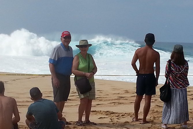 8-Hour Luxury Four Door Convertible Tour of Oahu's South and North Shores - Leonard’s Malasada, Eternity Beach, and Waimanalo’s quiet contrast