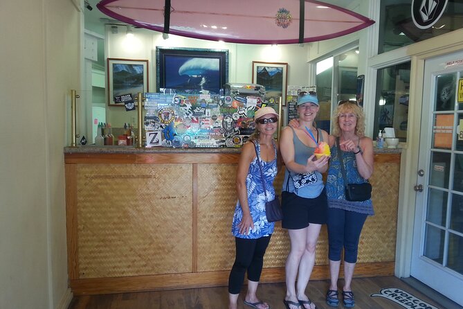 8-Hour Luxury Four Door Convertible Tour of Oahu's South and North Shores - The lookout run: Laie Point, Nu’uanu Pali, and Tantalus for sunset views