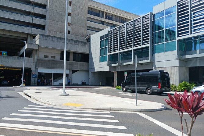 Airport Shuttle - HNL Airport to Waikiki - Communication, names, and how to avoid the common problems