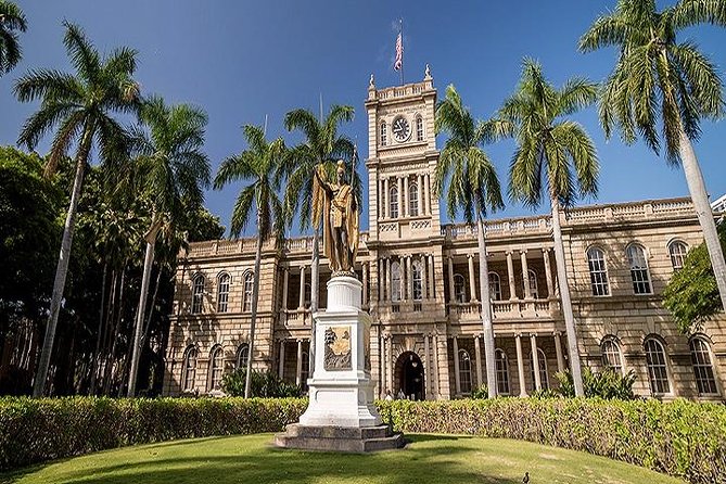 Arizona Memorial Pearl Harbor and Honolulu City Tour from Maui - Iolani Palace, Ali‘iōlani Hale, and Kawaiahaʻo Church in one loop