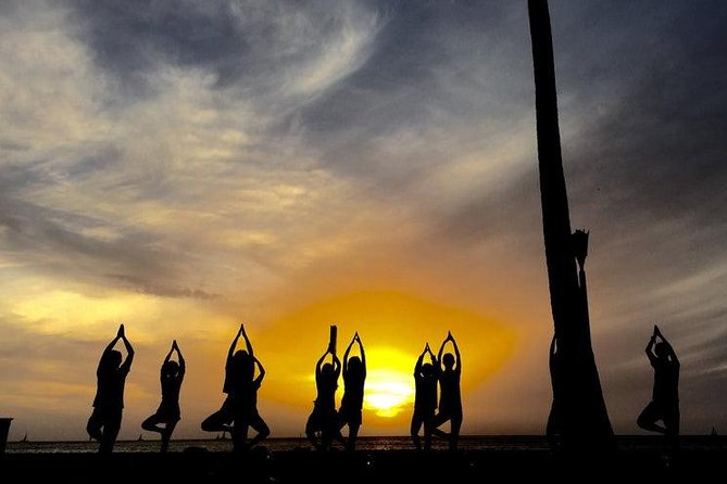 Beach Yoga on Waikiki with Diamondhead Backdrop - Diamond Head State Monument: why the landmark matters for your yoga hour