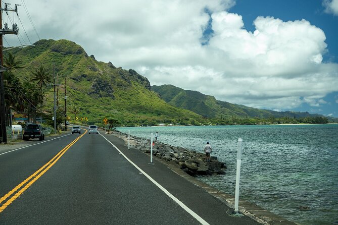 Best Of Oahu: Grand Circle Island Small Group Tour From Waikiki - Halona Blowhole and Makapuʻu Point: Sea Spray and Dramatic Coasts