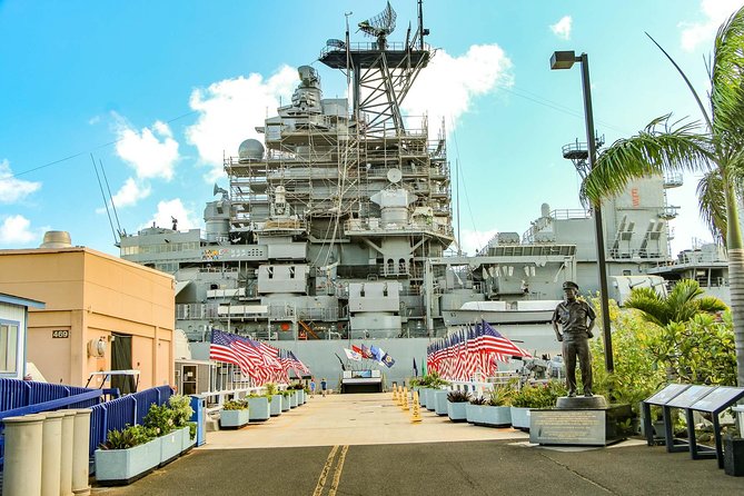 Best Of Pearl Harbor: The Complete Experience Tour - Battleship Missouri: deck tours you can actually feel