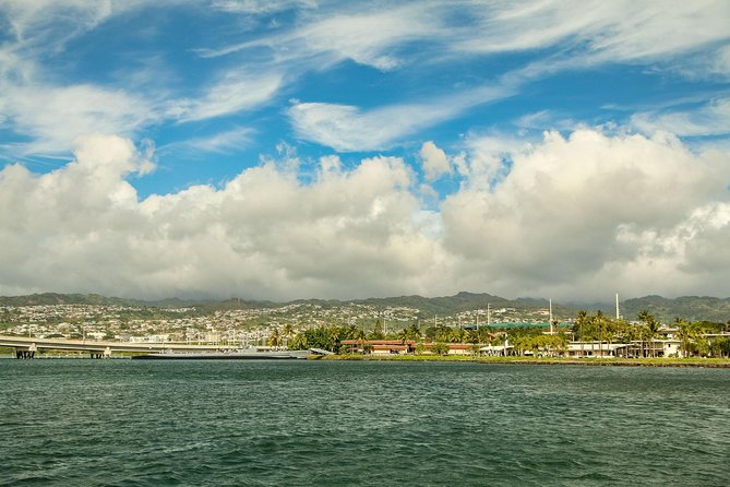 Best Of Pearl Harbor: The Complete Experience Tour - Extra stops in the schedule: Punchbowl, downtown, and quick icons