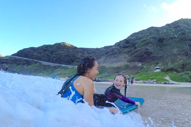 Bodyboarding 1-to-1 Private Lesson with Waikiki Courtesy Shuttle - When conditions shift: your plan can still land on waves