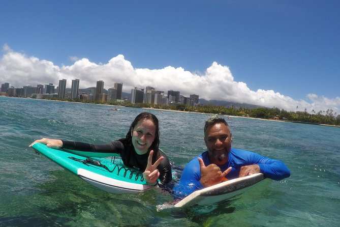 Bodyboarding 1-to-1 Private Lesson with Waikiki Courtesy Shuttle - Ohana Surf Center check-in: where the lesson starts to feel real