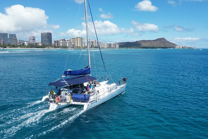 BYOB Waikiki Sunset Swim and Diamond Head Sailing - Crew Energy, On-Deck Comfort, and the Photo-Friendly Touch