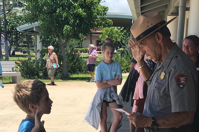 Captain's Official Pearl Harbor Self-Guided Multimedia Tour - Stop 2: USS Arizona Memorial Viewing From the Visitor Center, Plus the Shuttle Choice