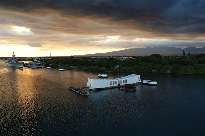 Captain's Official Pearl Harbor Self-Guided Multimedia Tour - A Few Planning Notes That Keep This From Feeling Awkward