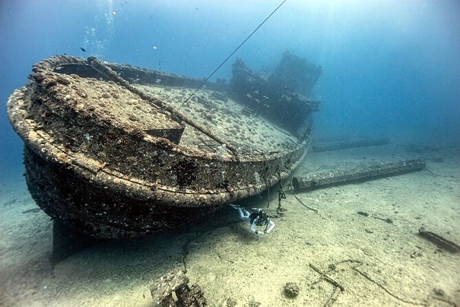 Certified Diver: 2-Tank Deep Wreck and Shallow Reef Dive Off Oahu - Key things to know before you go