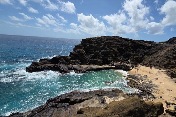 Circle Island 8hr Private Small Group Tour - Waimea Falls: botanical gardens, waterfall payoff, and movie-location energy