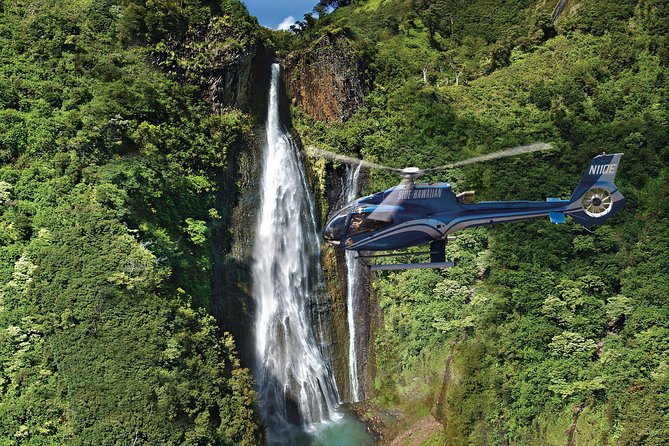 Day Trip fr Oahu to Kauai: Highlights & Movie Sites w/ Helicopter - Hanalei town time and the pier: where the day finally breathes