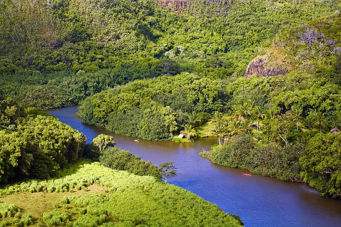 Day Trip from Oahu to Kauai: Highlights & Movie Sites - What This Oahu to Kauai Tour Really Is: A Long, Tight Day