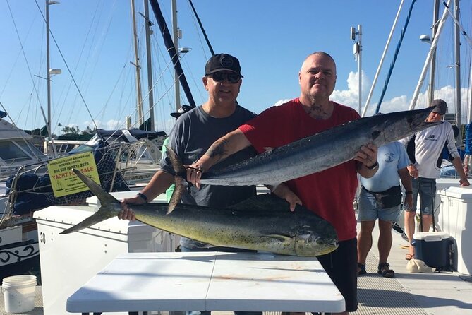 Deep Sea Exclusive Fishing Charter in Honolulu - Crew support that actually helps you fish
