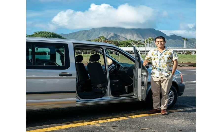 DEPARTURE-Private Transfer waikiki to HNL airport by minivan - The day-before message that saves real stress