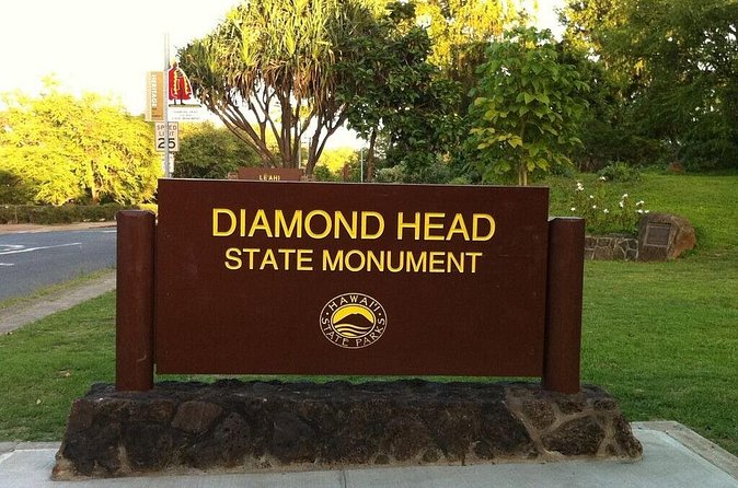 Diamond Head Hiking Tour with Ticket and Reservation Inclusion - What You Learn From the Drive: Jonah, Stephanie, and Local Tips