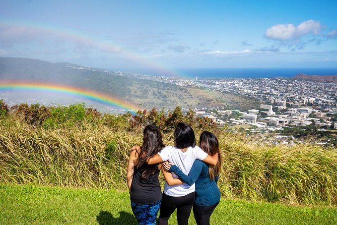 Diamond Head Official Self-Guided Narrated Audio Tour - Diamond Head is the hike, the audio is the storyline