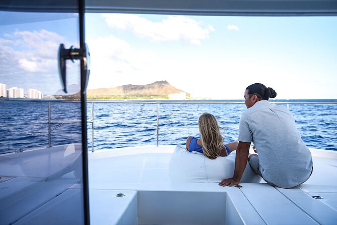 Exclusive Waikiki Yacht Snorkel with Lunch and Bevs - How the six-guest limit changes Waikiki snorkeling