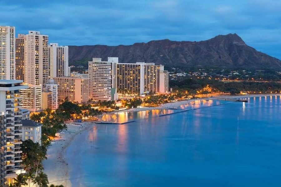 Explore Oahu in a Polaris Slingshot - The driving experience: open top views, stereo vibes, and real confidence