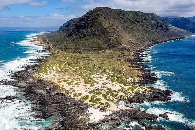Famed North Shore Tour - Sunset Beach Park and Ehukai Pillbox: Views You Can Feel in Your Legs