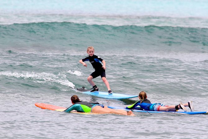 Family, Private & Group Bodyboard Lessons in Waikiki - Hotel Pickup And The Yellow Bus That Keeps Everyone On Schedule