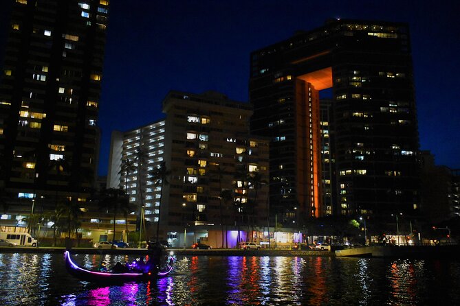 Fireworks Waikiki Gondola Cruise -lots of fun- - Weather, water conditions, and why your evening should be flexible