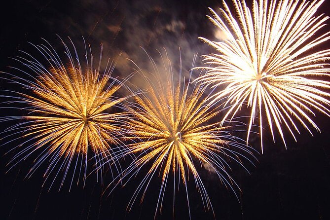 Friday Fireworks Dinner Sail from the Hilton Hawaiian Village - Comfort Tips That Actually Matter for a 2-Hour Sail