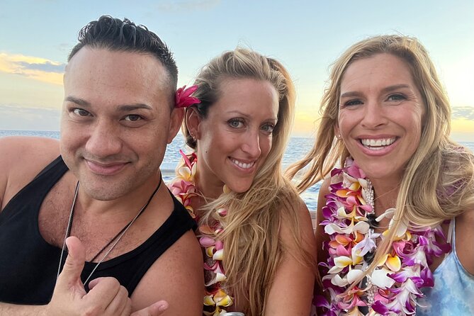 Friday Night Waikiki Fireworks Cruise - Stop 2, Diamond Head State Monument: That Iconic Silhouette at Sunset