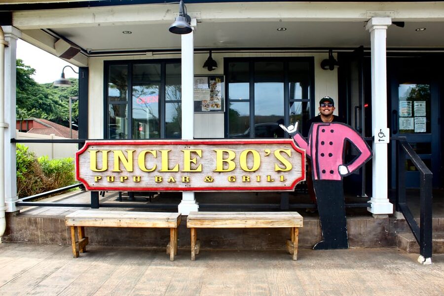 From Honolulu: Epic Island Tour - Tropical Farms samples: quick food breaks that feel local