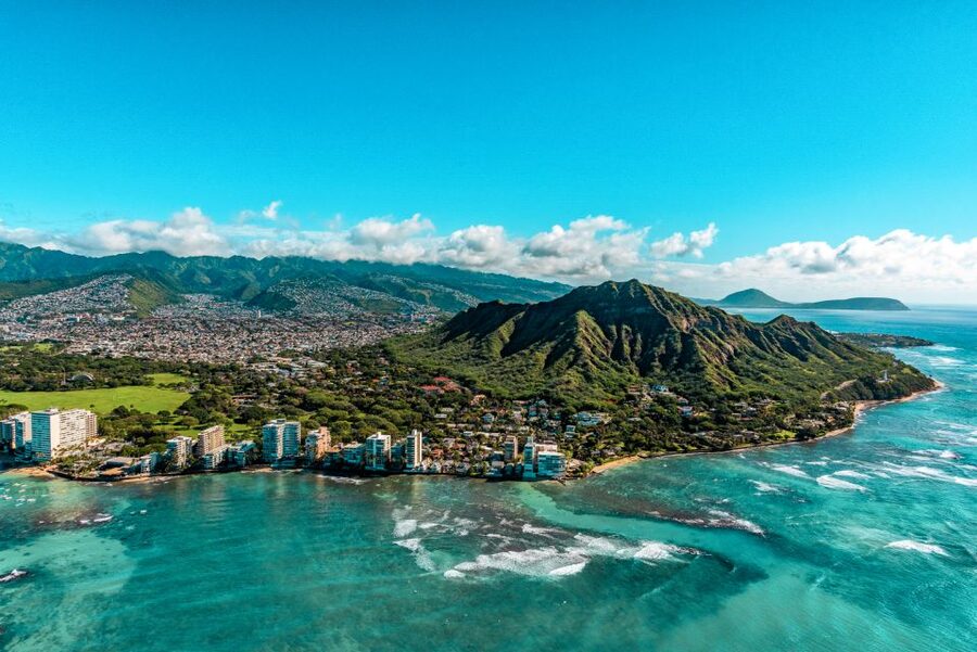 From Honolulu: Oahu 60min Helicopter Tour with Doors Off/On - Waikiki and Diamond Head: The City-to-Volcano Reveal