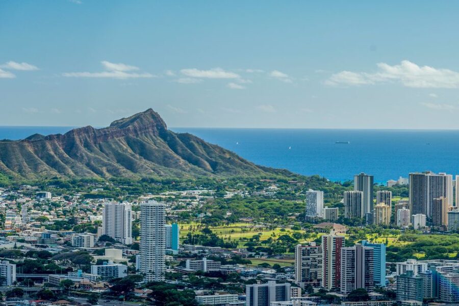 From Waikiki: Best of Oahu Photo Tour with Pickup - Ko’olau Mountains to Waimānalo Bay: getting blue-water color without frustration