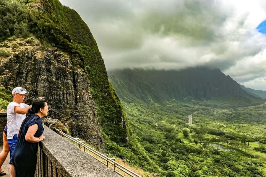 From Waikiki: Oahu Circle Island Tour - Diamond Head and Halona Blowhole Photo Stops That Actually Mean Something