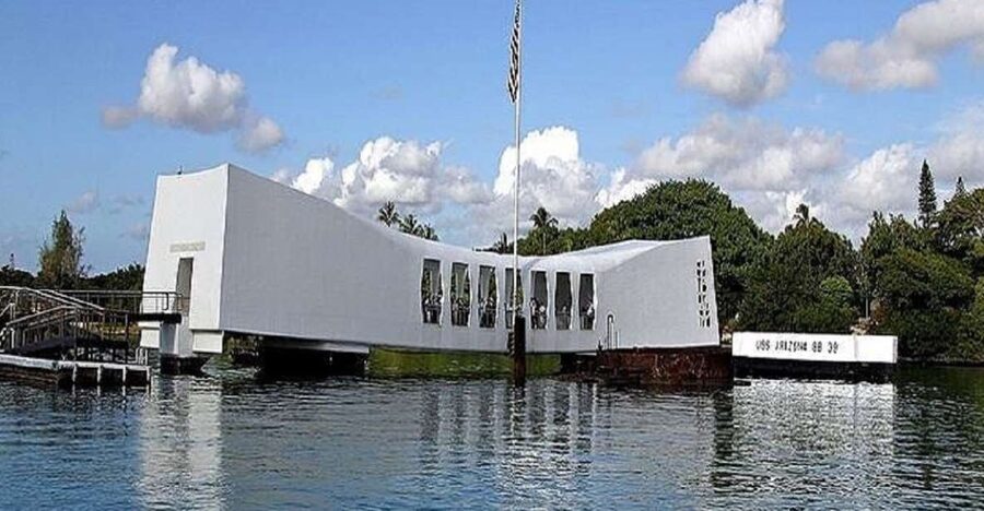 From Waikiki: USS Arizona Memorial and Honolulu City Tour - Honolulu’s Royal Landmarks: Iolani Palace, Kawaiahaʻo Church, King Kamehameha, Aliʻiolani Hale