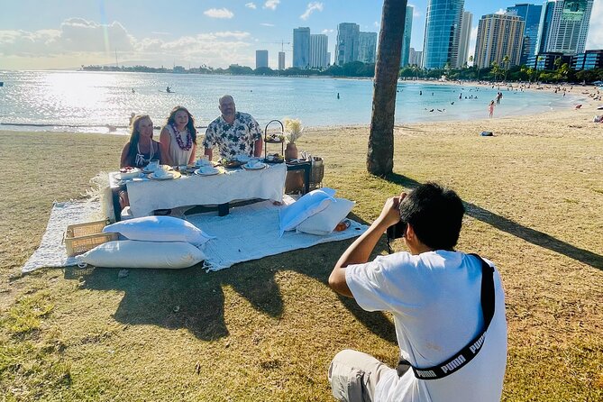 Hawaii Beach Picnic Date - The 30-Minute Photography Session: Memories, Not a Full Studio Shoot