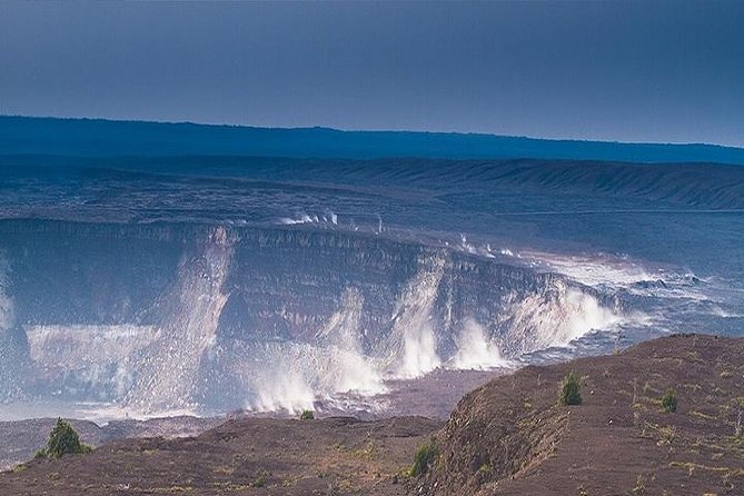 Hawaii Volcanoes National Park Experience Departing from Oahu - Black Sand Beach and Sea Turtles at Punaluʻu