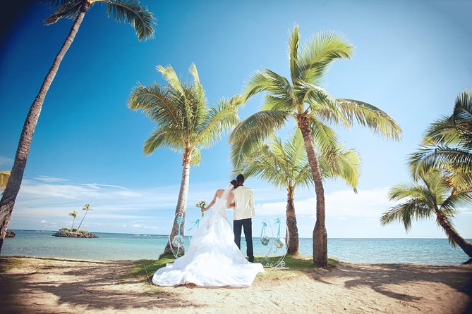 Hawaii Wedding - Aloha Beach Wedding and Photo Session - Key Things to Know Before You Go