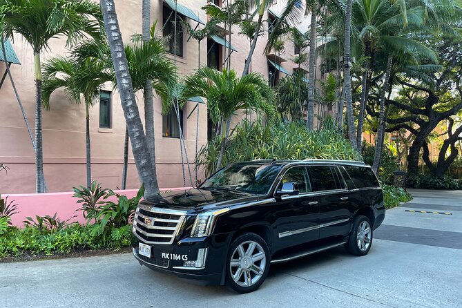 Honolulu Airport & Waikiki Hotels Private Transfer by Luxury SUV(up to 5 people) - HNL to Waikiki, without the taxi head game
