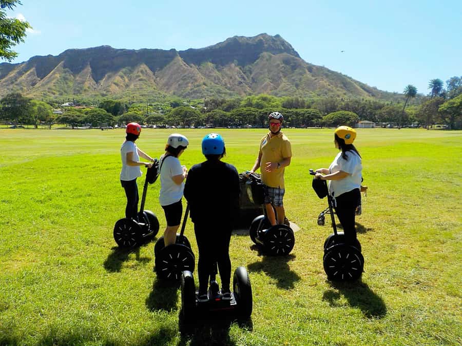 Honolulu: Diamond Head Segway Tour - Red Wings Memorial Park and Fort Ruger Pathways