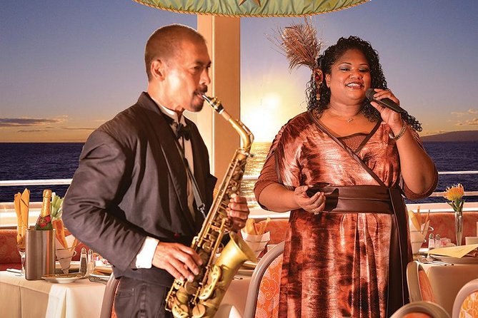 Honolulu: Three Star Deluxe Sunset Dinner Cruise and Show - Service, crowds, and what to do if you want a smoother night