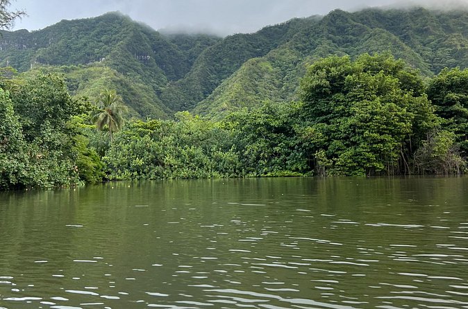 Kayaking Rainforest River on Oahu, Kahana River(Self-Guided Tour) - Packing for Dry Bags, Sun, and Foot Protection
