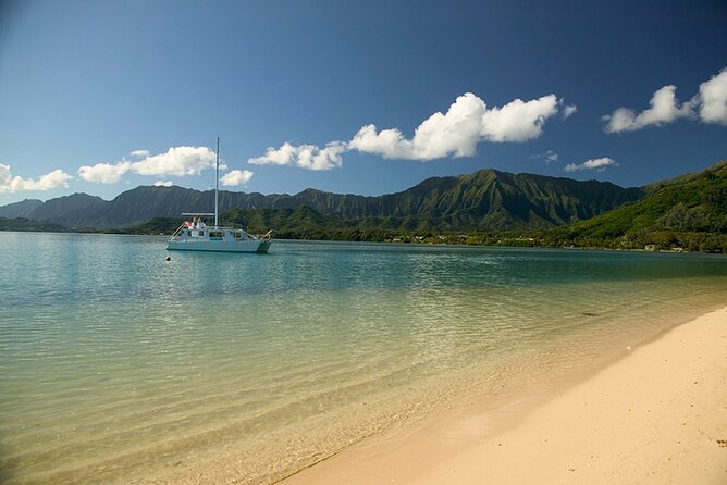 Kualoa Ranch: Ocean Voyage Tour - What the boat ride feels like, including comfort considerations
