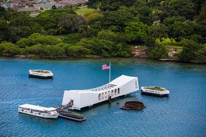 Local Expert Private Tours - A private Oahu day built around your pace