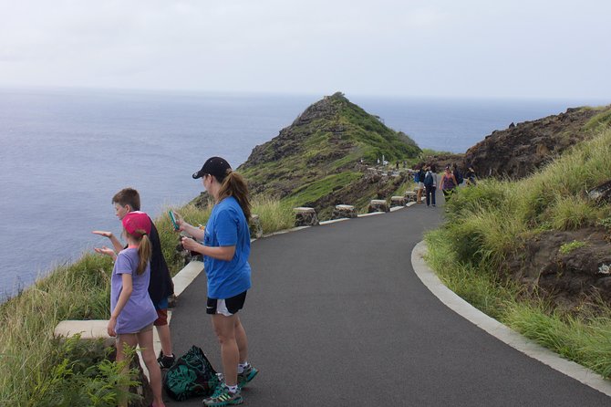 Makapu’u Lighthouse Trail and Shuttle Service - The Top Views: Koko Head, Rabbit Island, and Big Pacific Space
