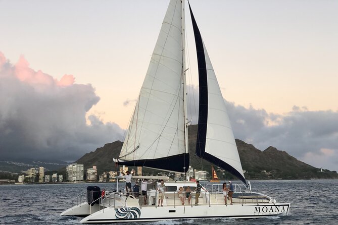 Moana’s Swim’n’Sail Cocktail Cruise Along the Waikiki Coast - Onboard vibe, crew style, and the all-important service